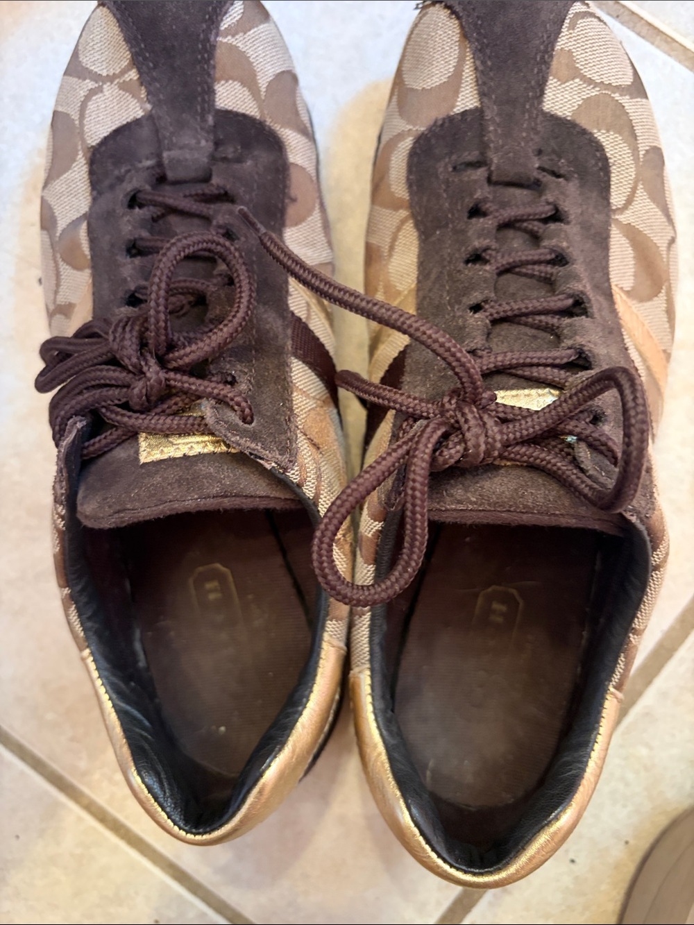 Vintage Coach Brown and Gold Signature Low-Top of Sneakers